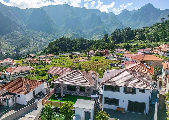 Basalt Dwelling I By Homie